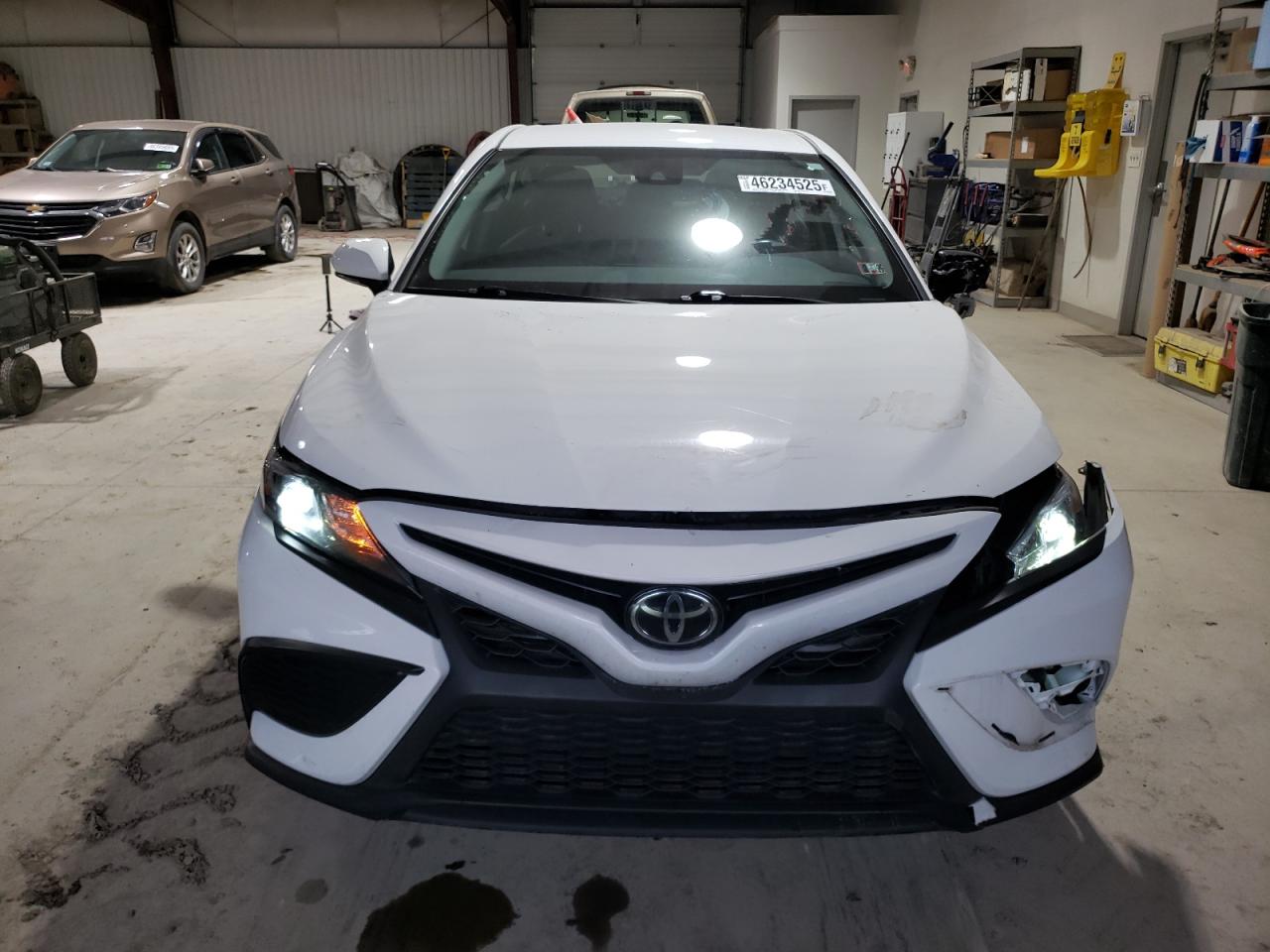 2023 Toyota Camry - Image 5