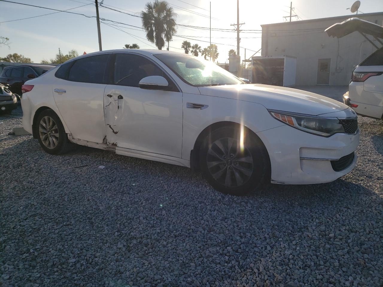 2016 Kia Optima - Image 4