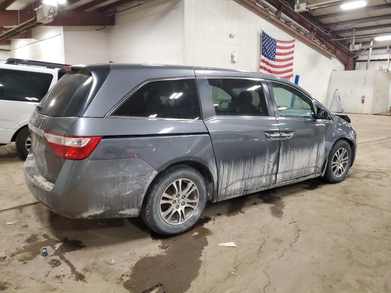 2012 Honda Odyssey - Image 3