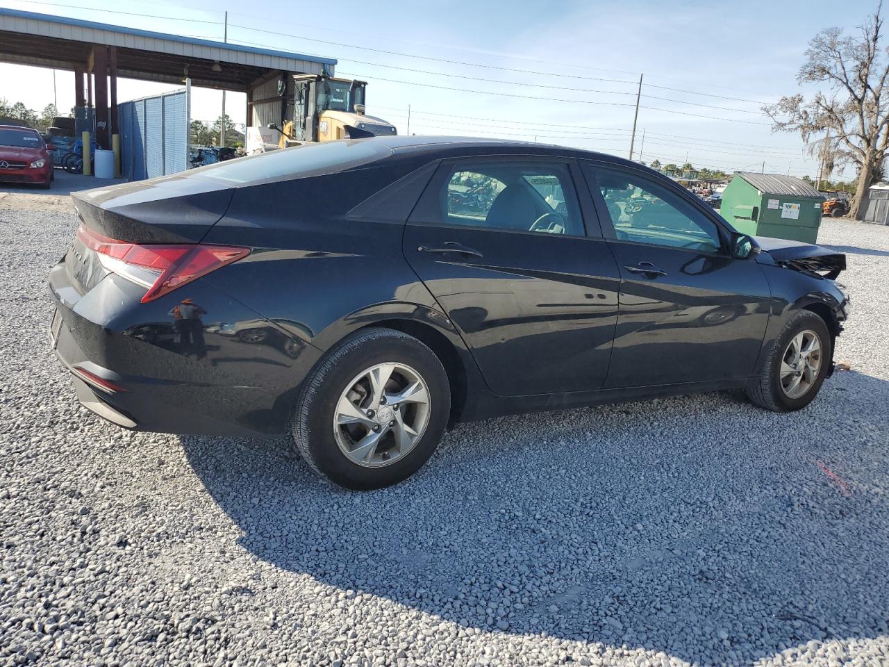 2023 Hyundai Elantra - Image 3