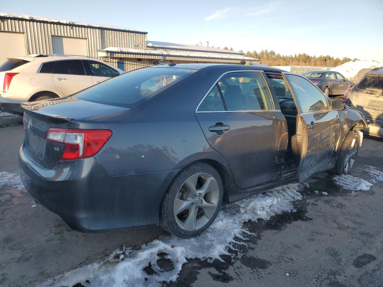 2012 Toyota Camry - Image 3
