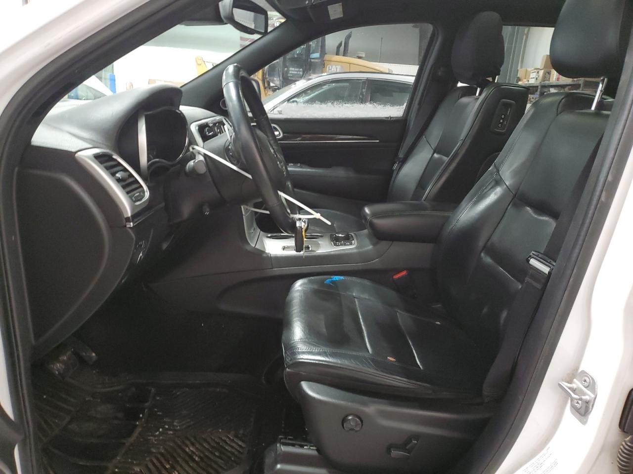 2015 Jeep Grand Cherokee - Image 7