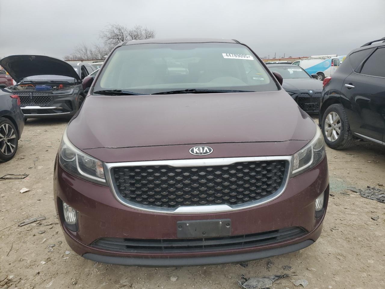 2015 Kia Sedona - Image 5