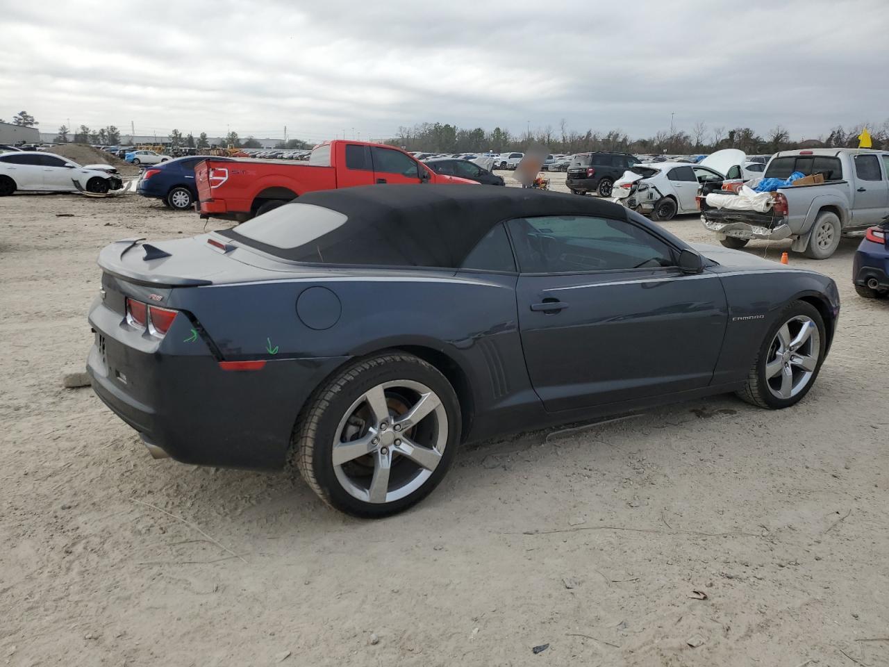 2013 Chevrolet Camaro - Image 3