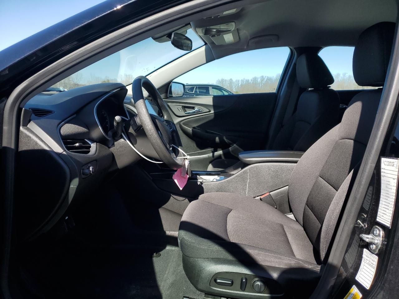 2023 Chevrolet Malibu - Image 7