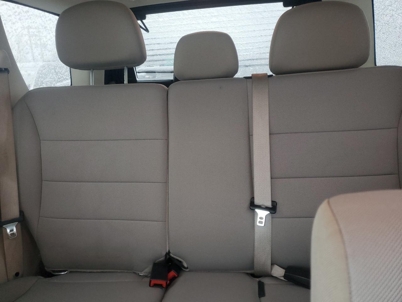 2011 Ford Escape - Image 10