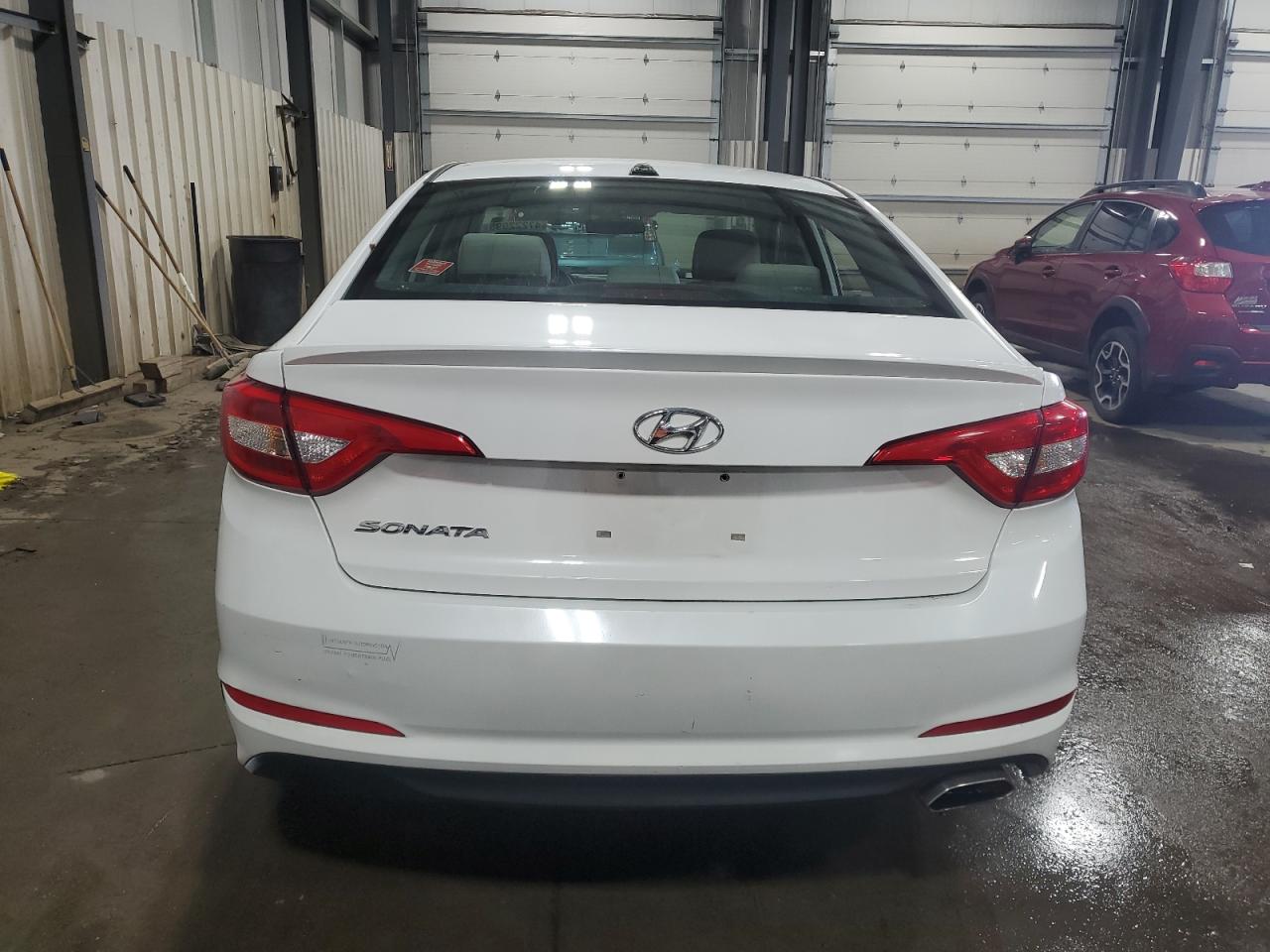 2017 Hyundai Sonata - Image 6