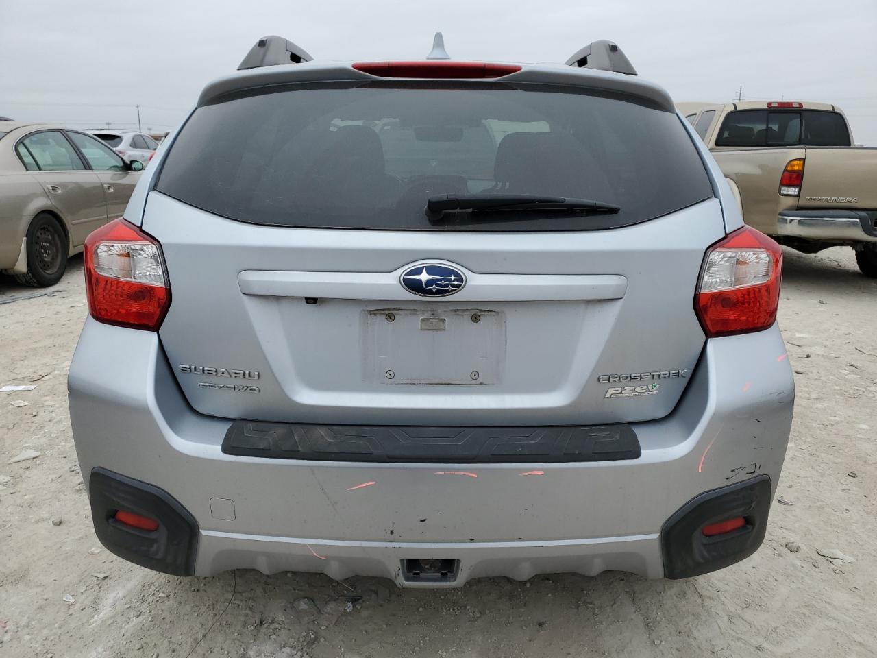 2017 Subaru XV - Image 6