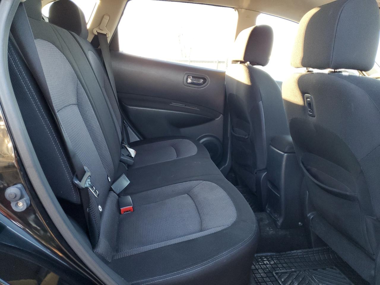 2012 Nissan Rogue - Image 12