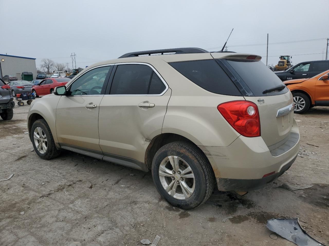 2011 Chevrolet Equinox - Image 2