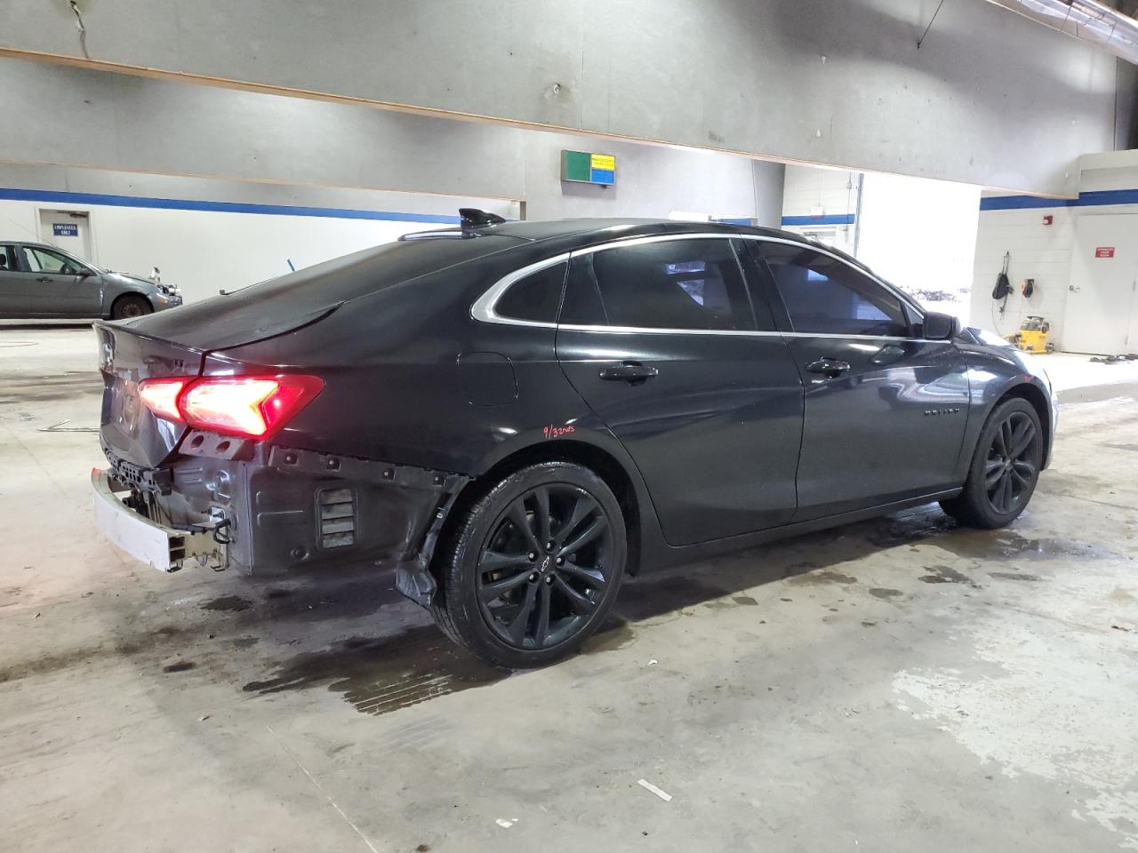 2021 Chevrolet Malibu - Image 3
