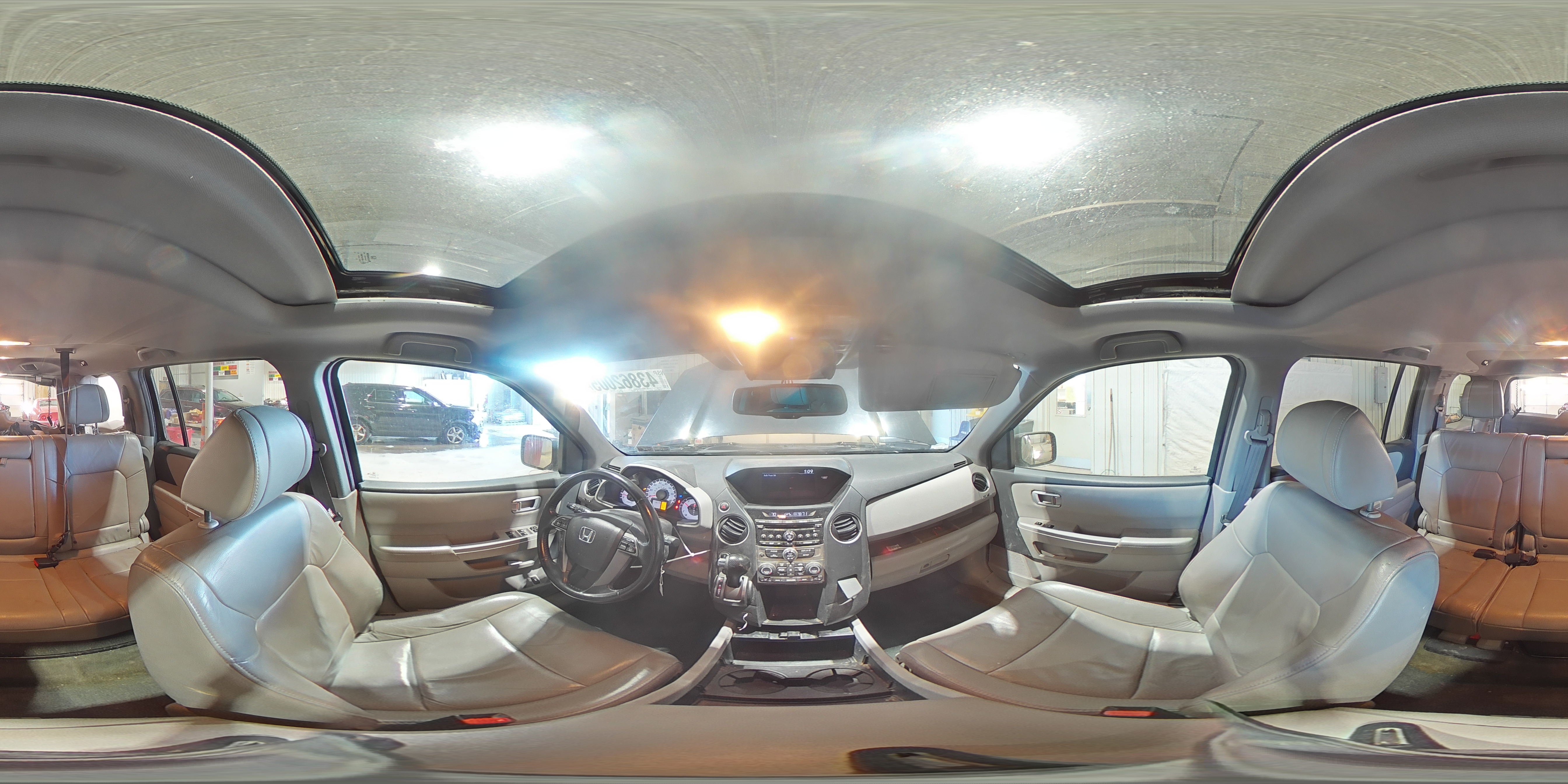 2014 Honda Pilot - Image 14