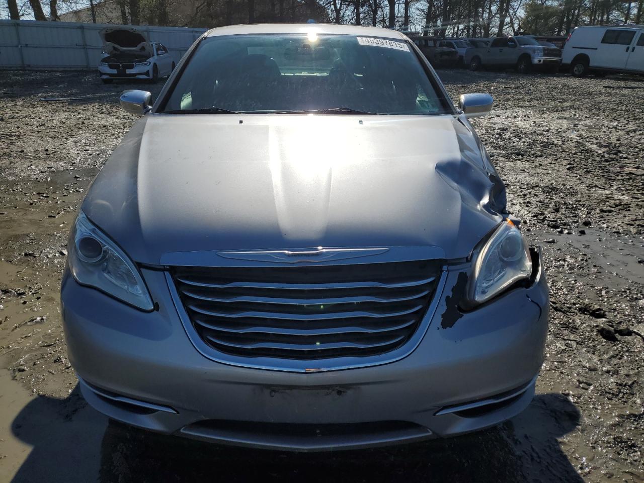 2014 Chrysler 200 - Image 5