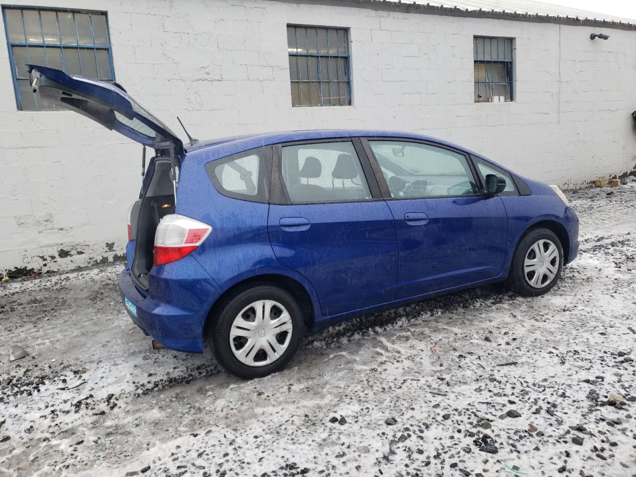2010 Honda Fit - Image 3