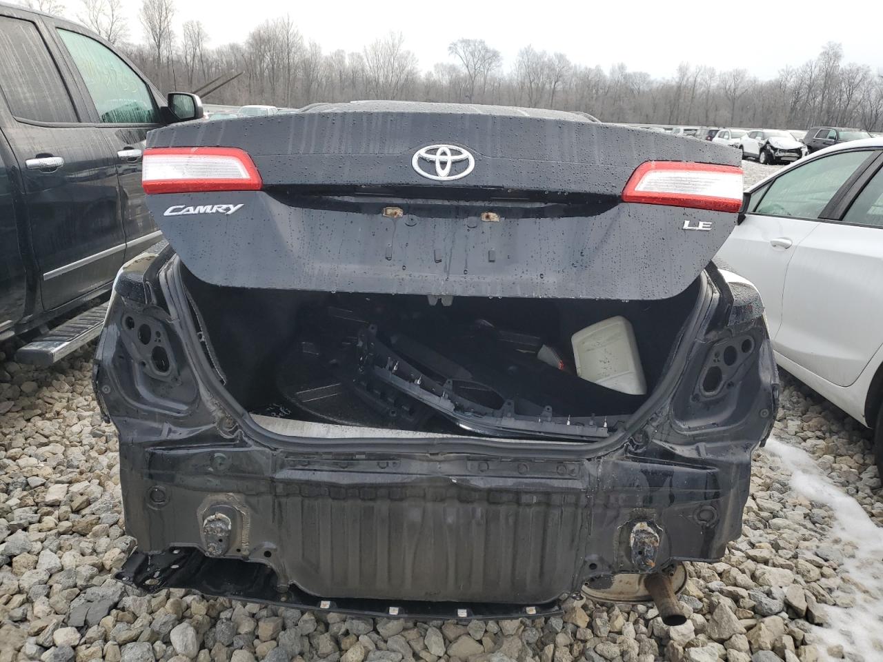 2012 Toyota Camry - Image 6