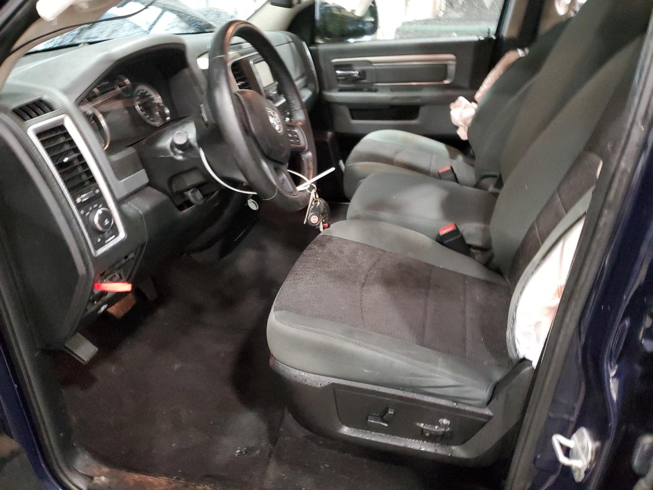 2014 RAM 1500 - Image 7