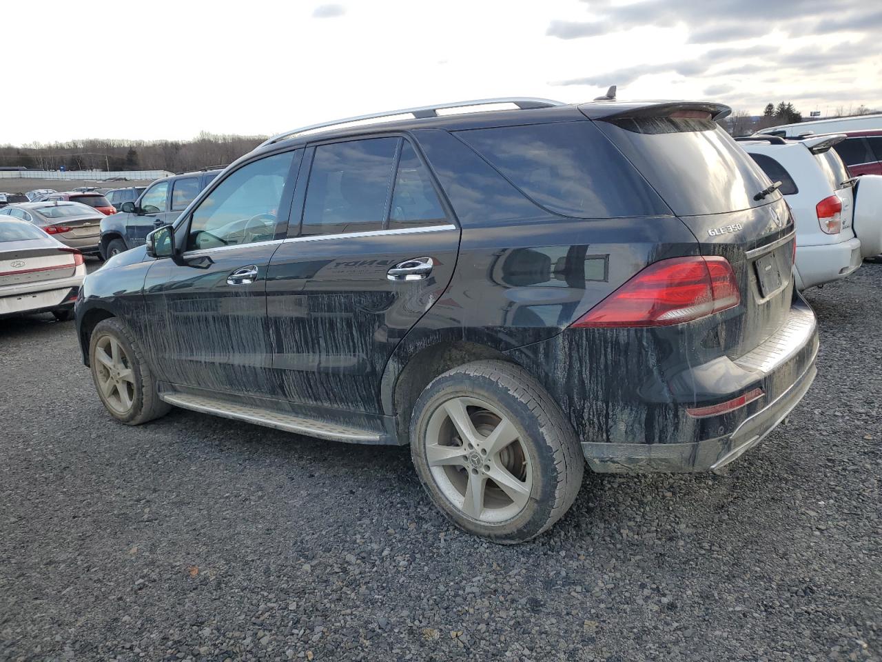 2017 Mercedes-Benz GLE - Image 2