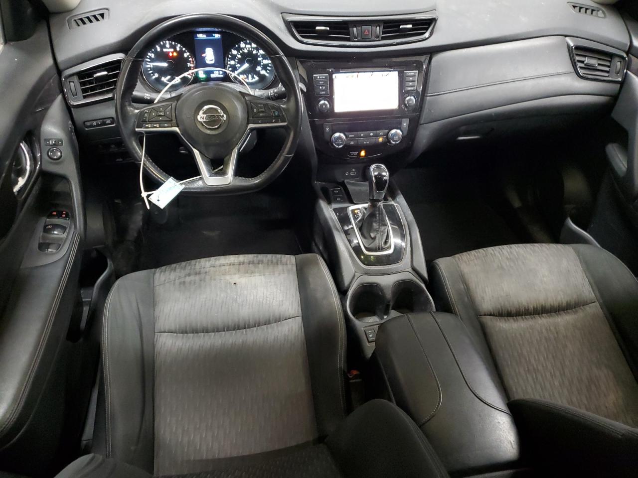 2019 Nissan Rogue - Image 8