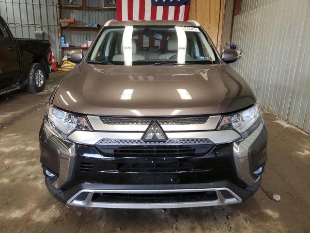  MITSUBISHI OUTLANDER 2019 Коричневий
