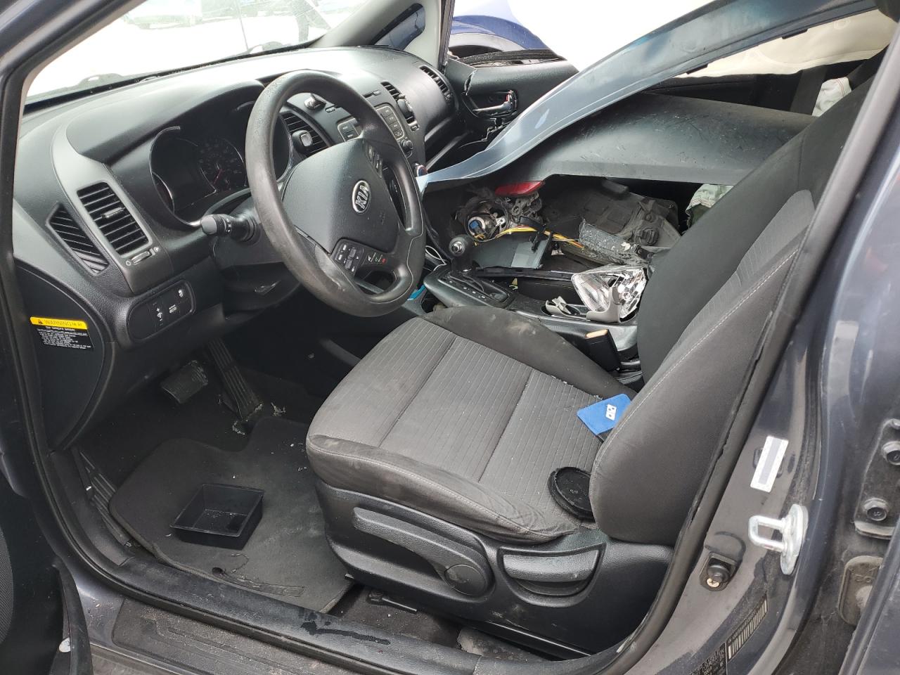 2015 Kia Forte - Image 7