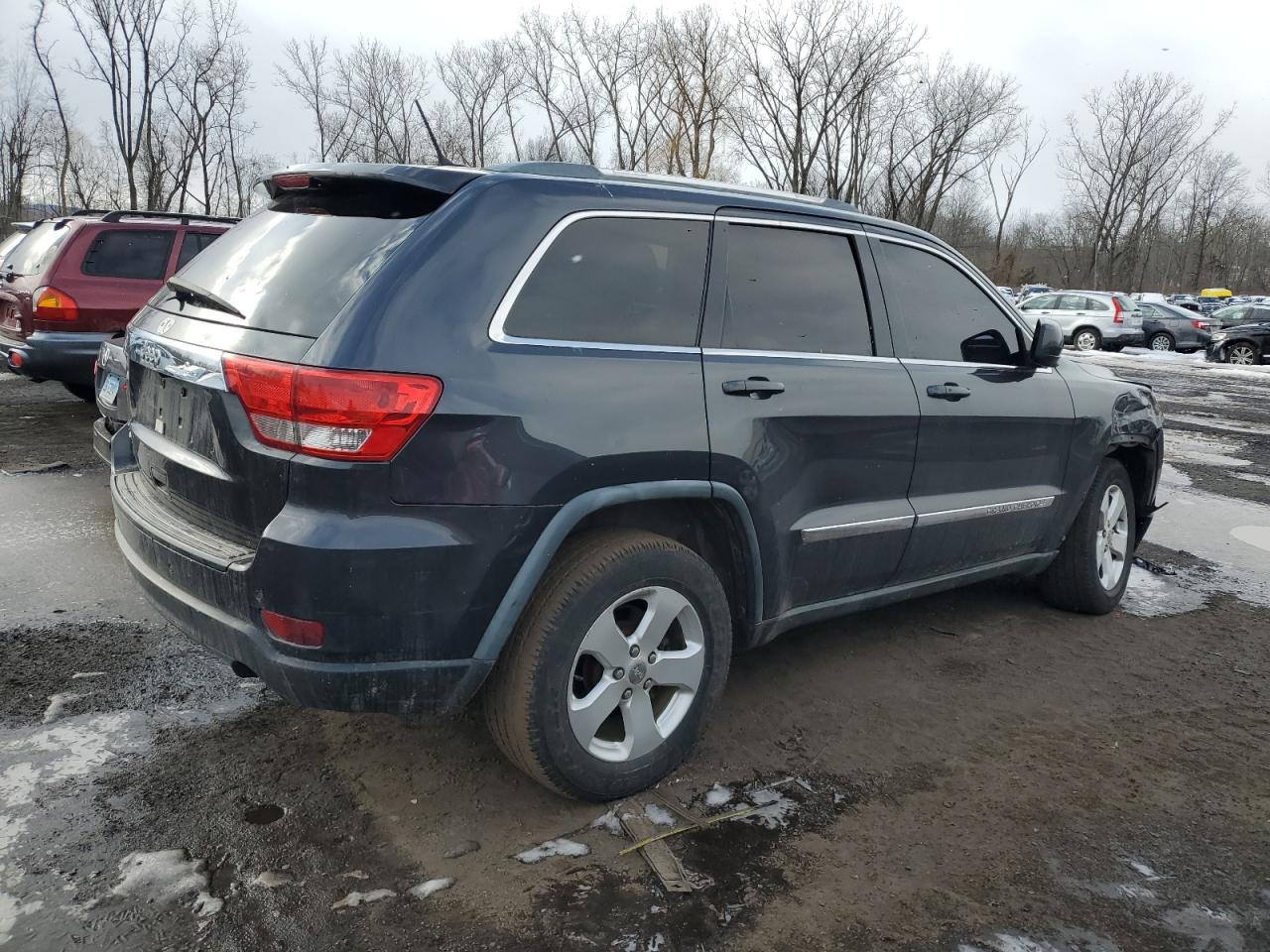 2011 Jeep Grand Cherokee - Image 3