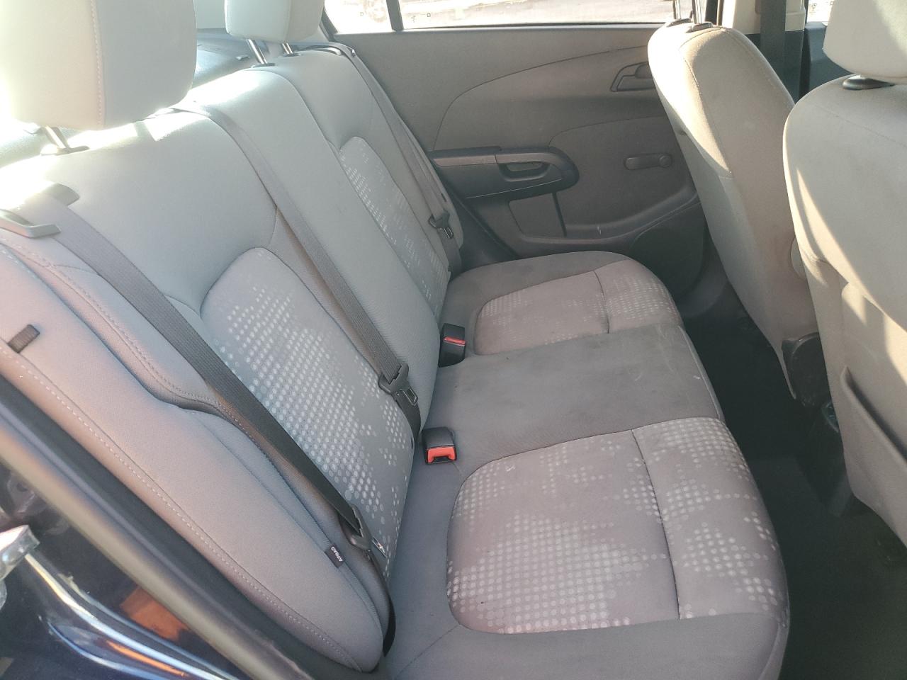 2015 Chevrolet Sonic - Image 10