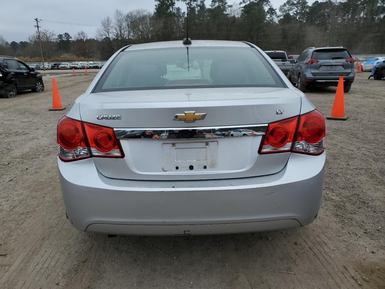 2015 Chevrolet Cruze - Image 6