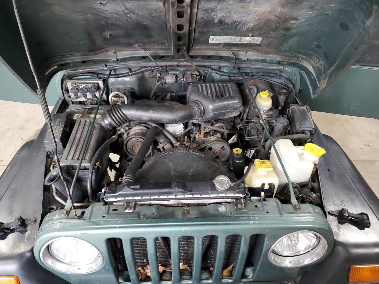 1999 Jeep Wrangler - Image 12