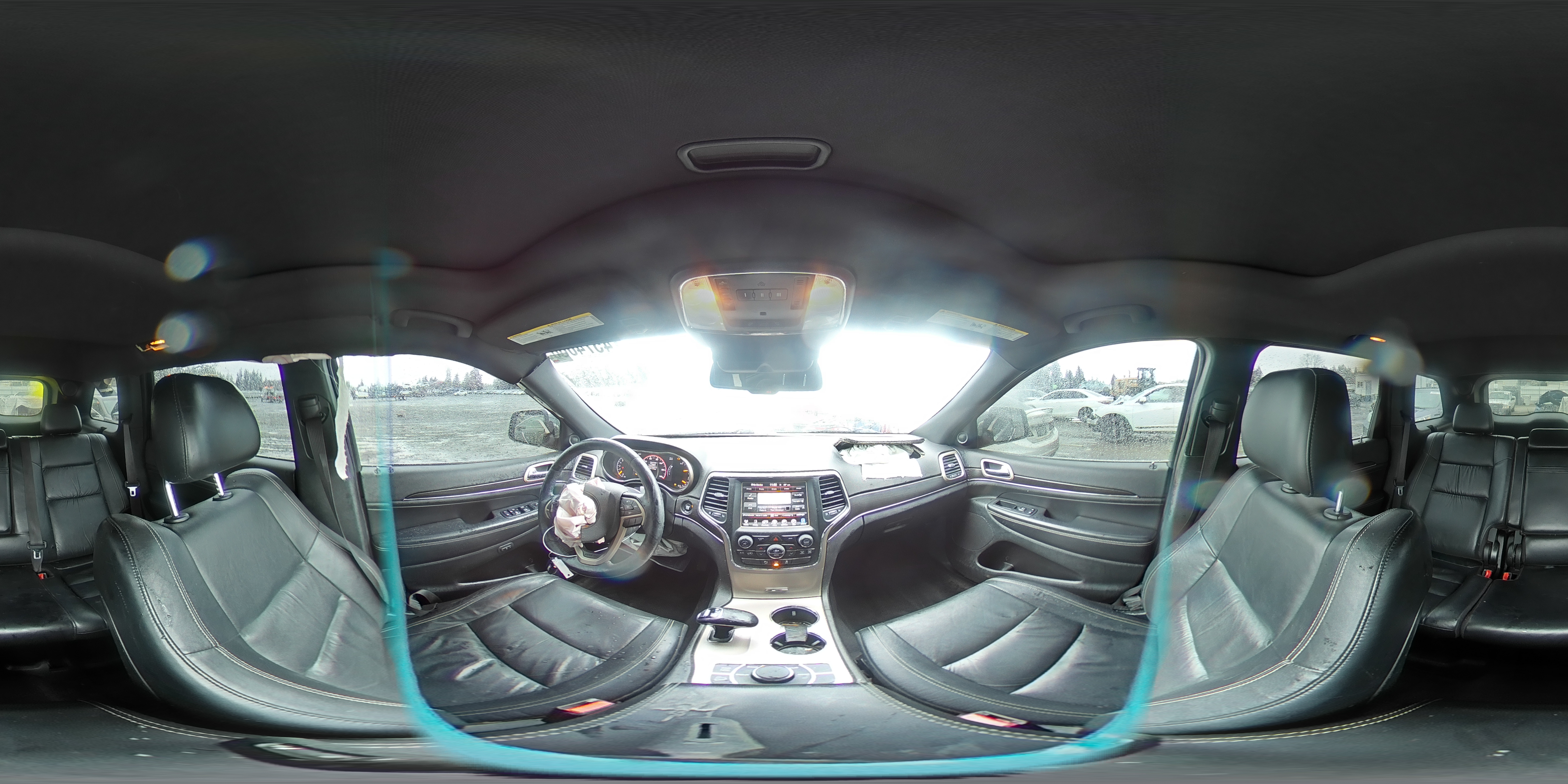 2014 Jeep Grand Cherokee - Image 13