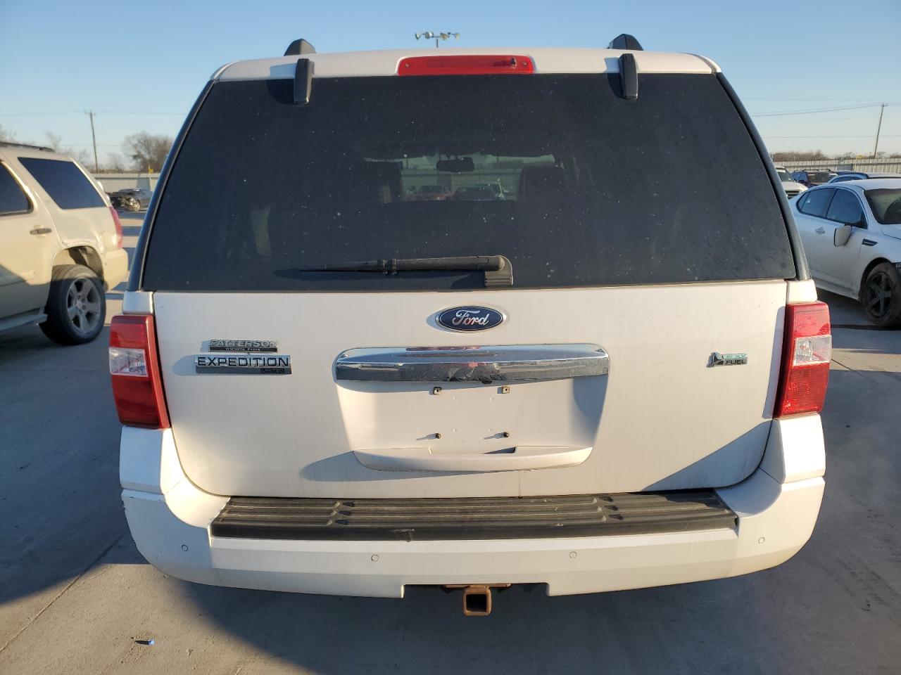 2011 Ford Expedition - Image 6