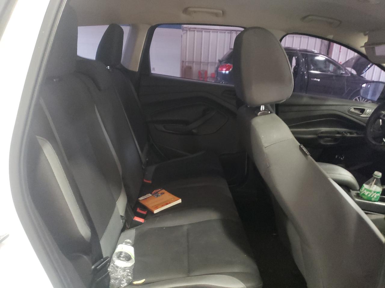 2014 Ford Escape - Image 11