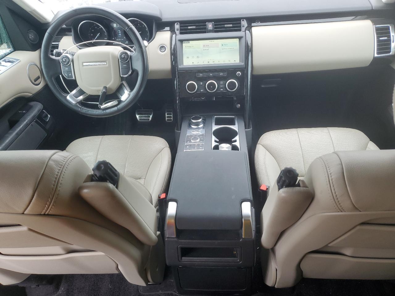 2018 Land Rover Discovery - Image 8