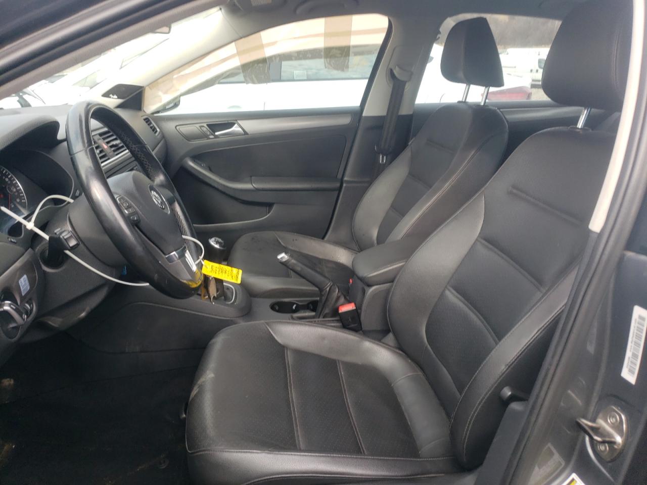 2014 Volkswagen Jetta - Image 7