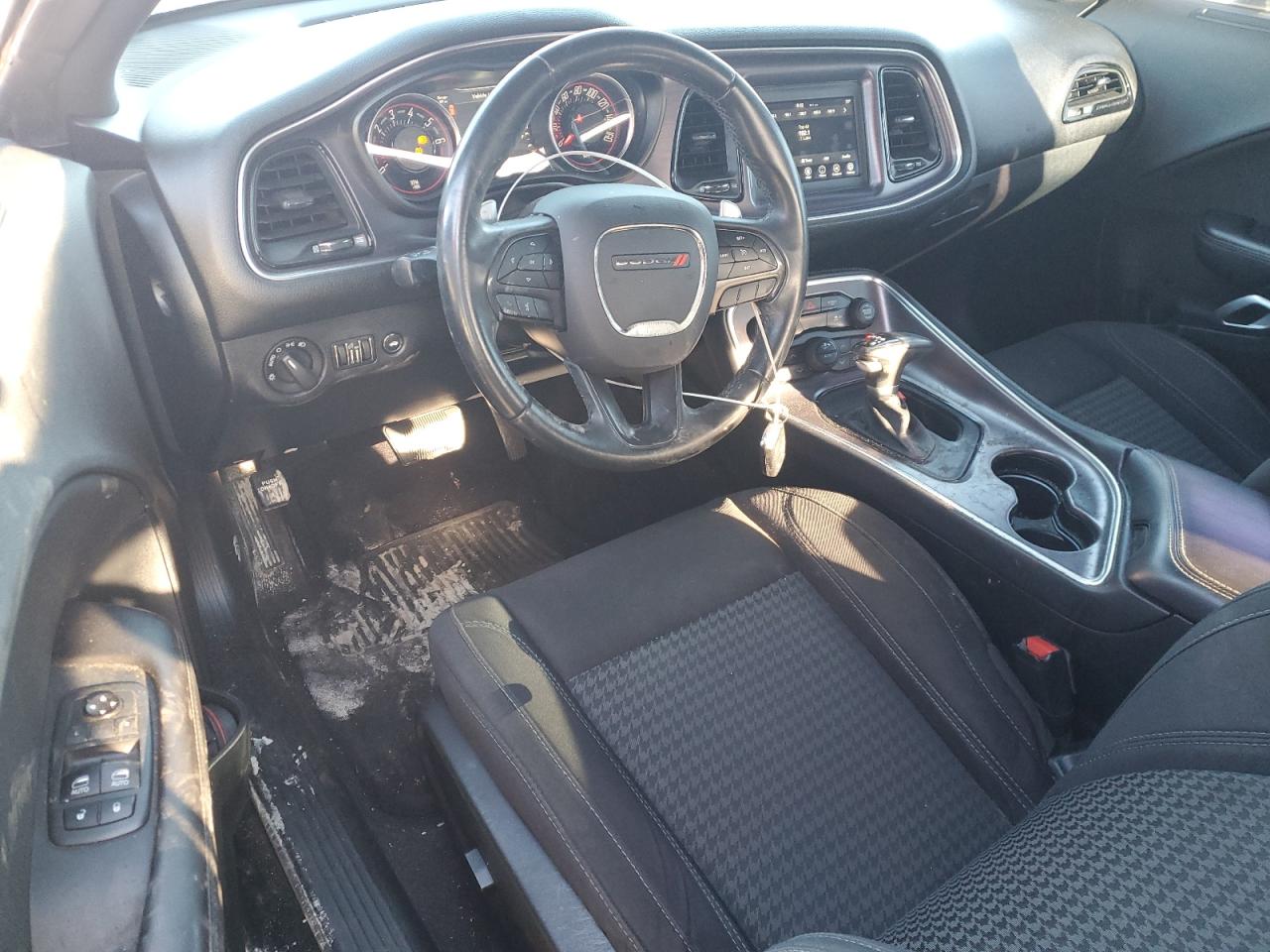 2018 Dodge Challenger - Image 8
