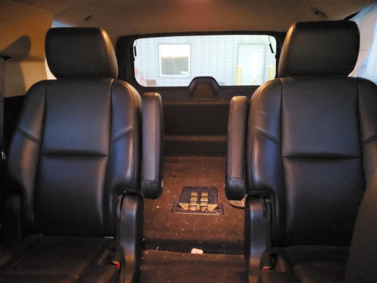 2013 Chevrolet Tahoe - Image 10