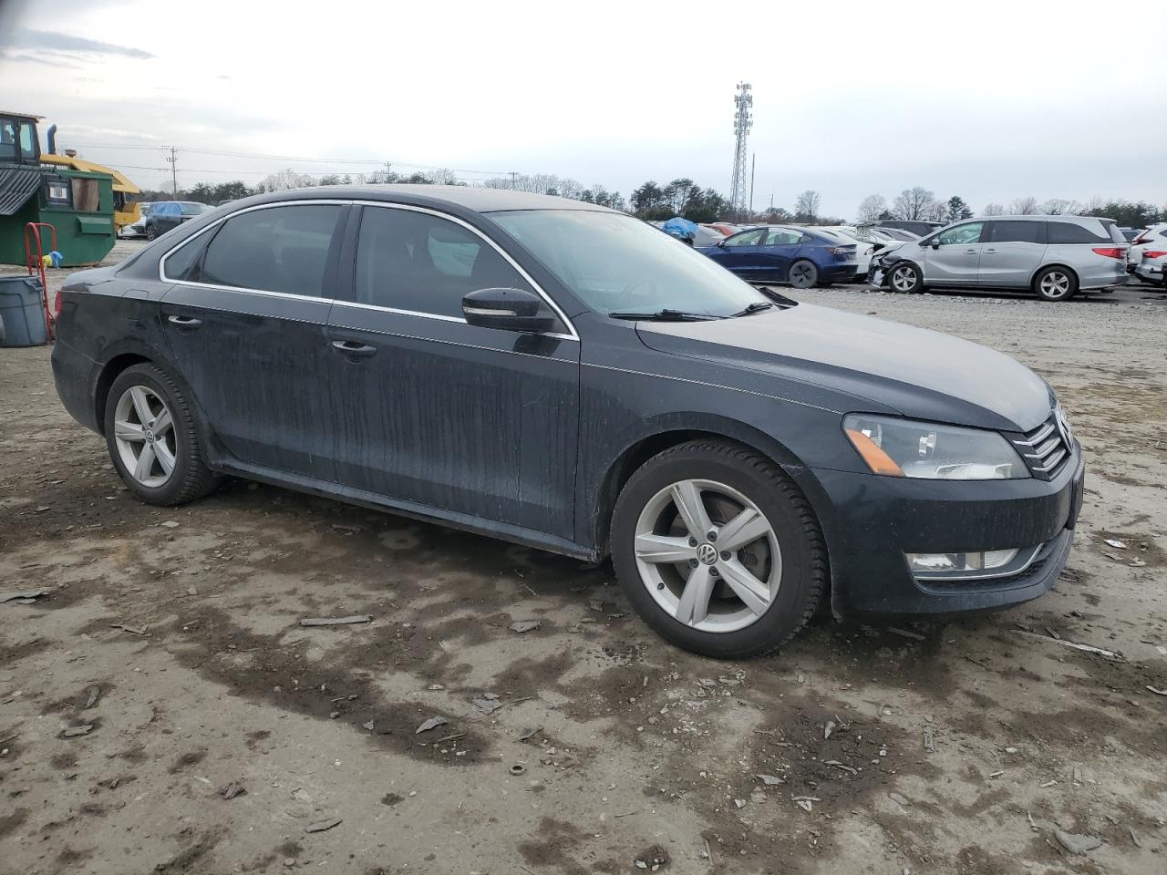 2015 Volkswagen Passat - Image 4