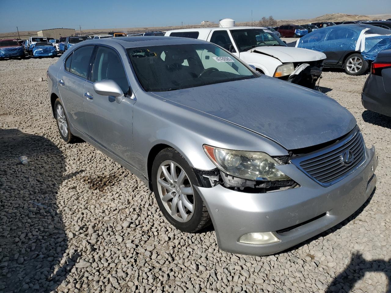 2007 Lexus LS - Image 4