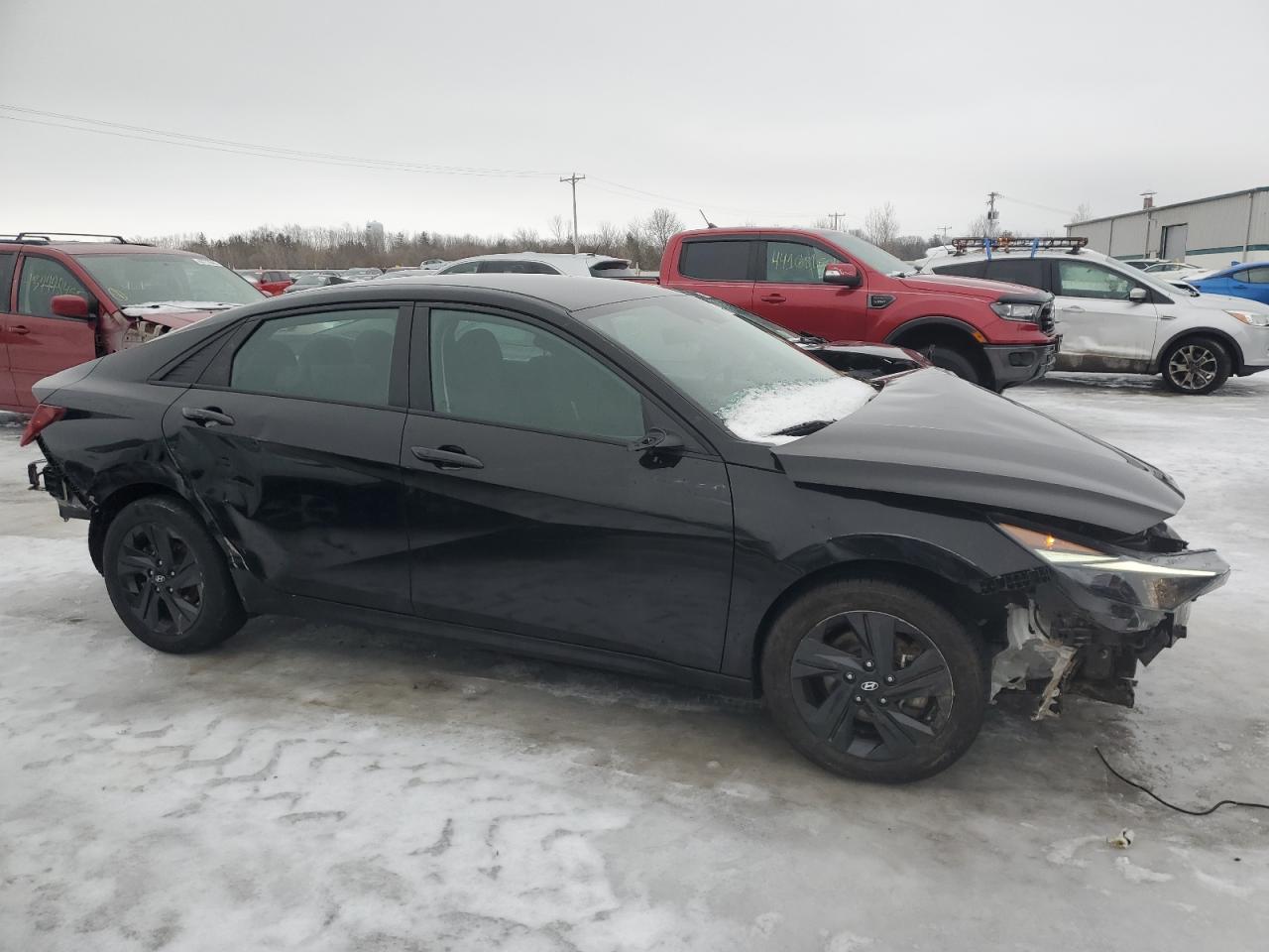 2021 Hyundai Elantra - Image 4