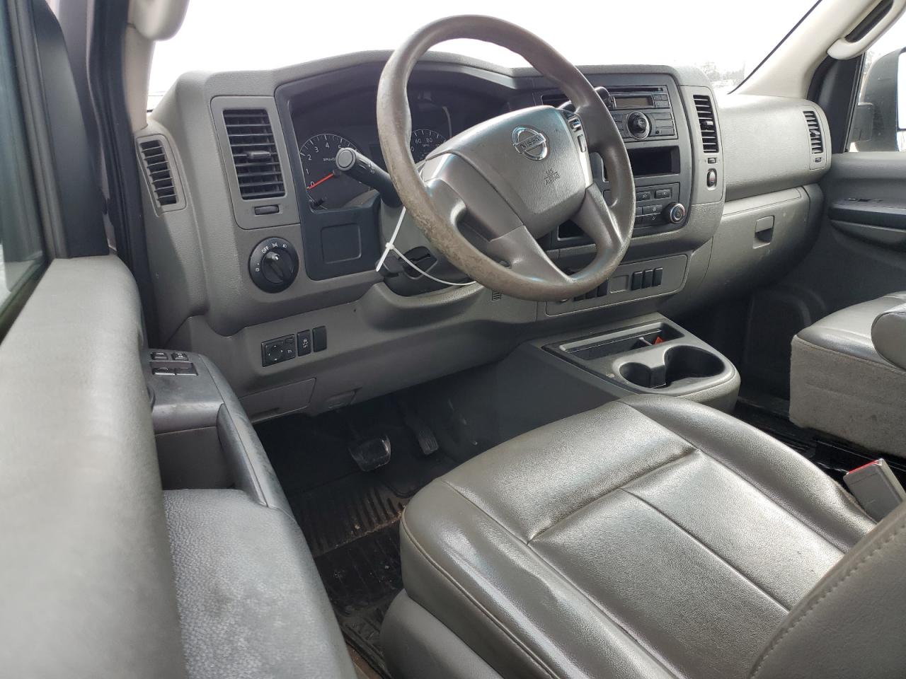2012 Nissan NV - Image 8