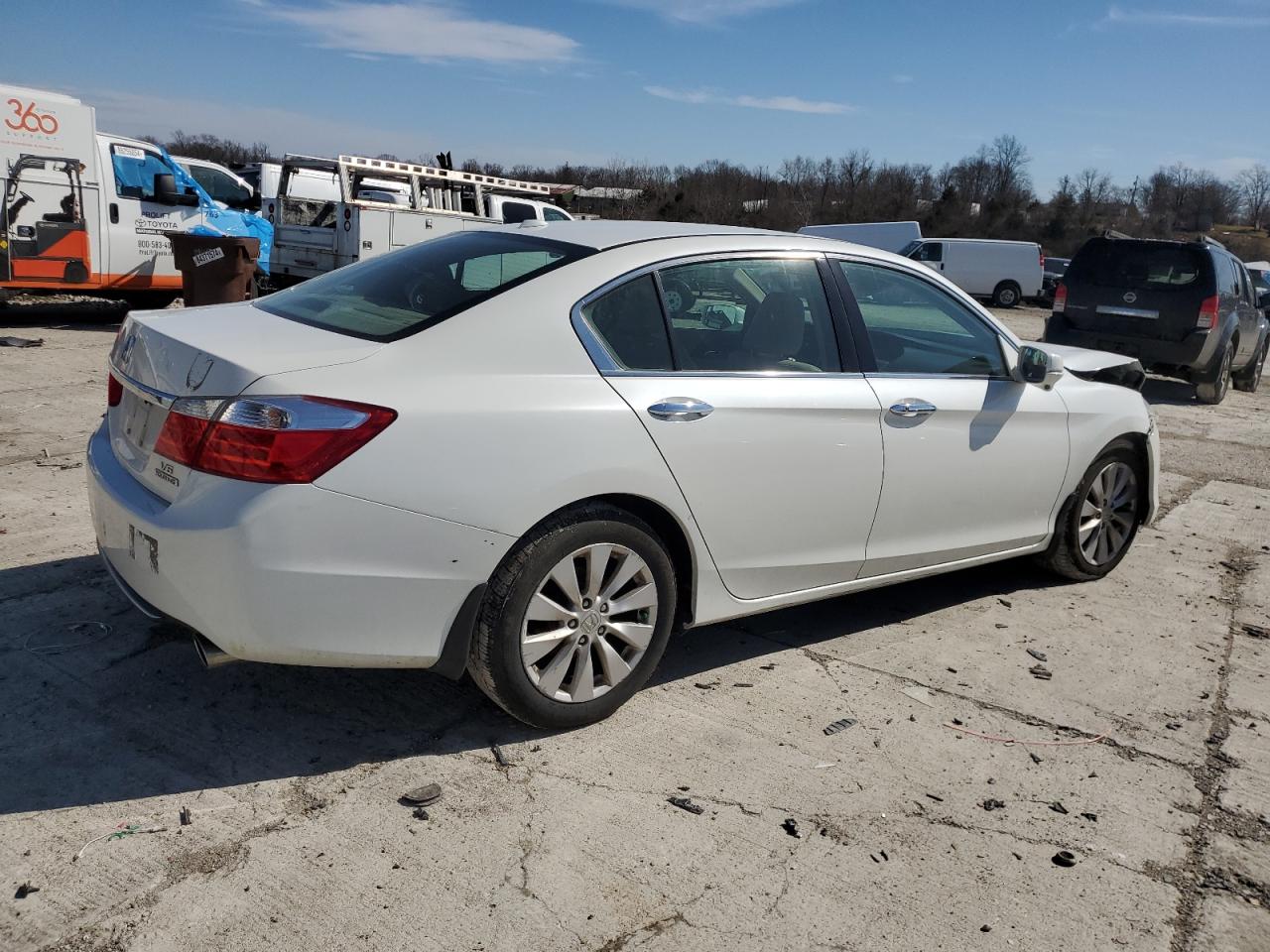 2013 Honda Accord - Image 3