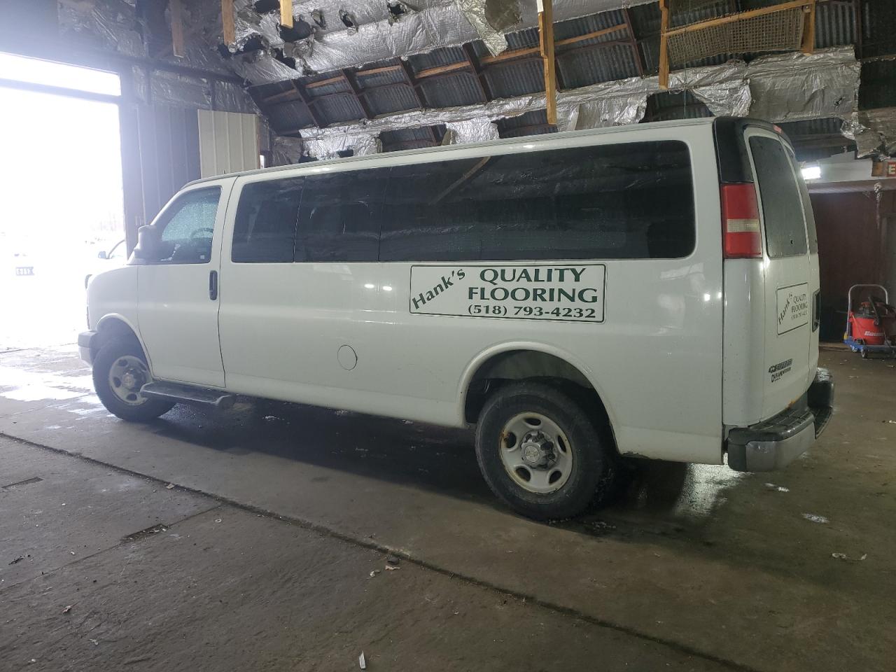 2015 Chevrolet Express - Image 2