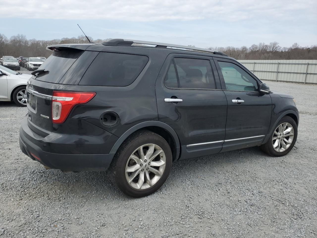 2013 Ford Explorer - Image 3