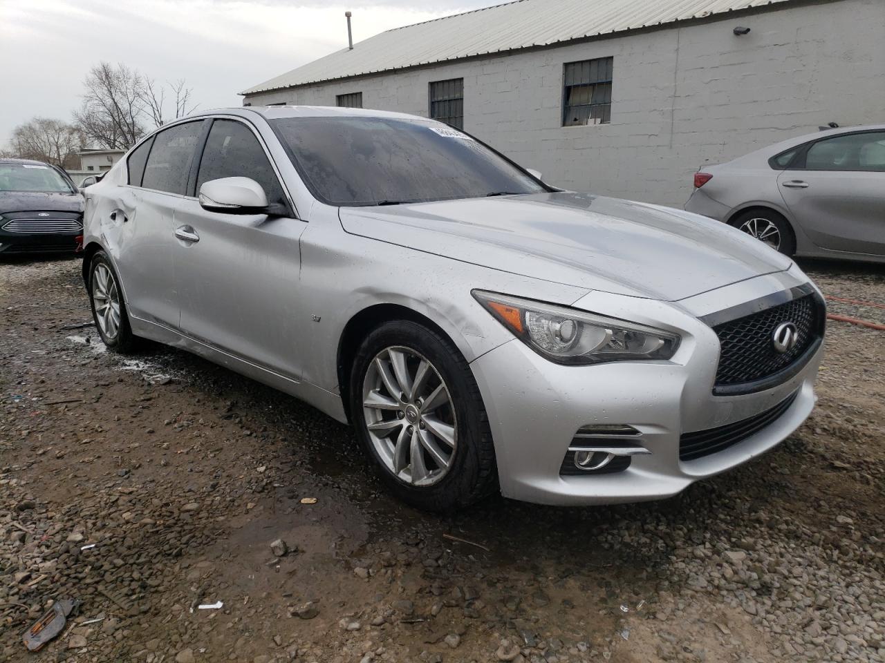 2015 Infiniti Q50 - Image 4