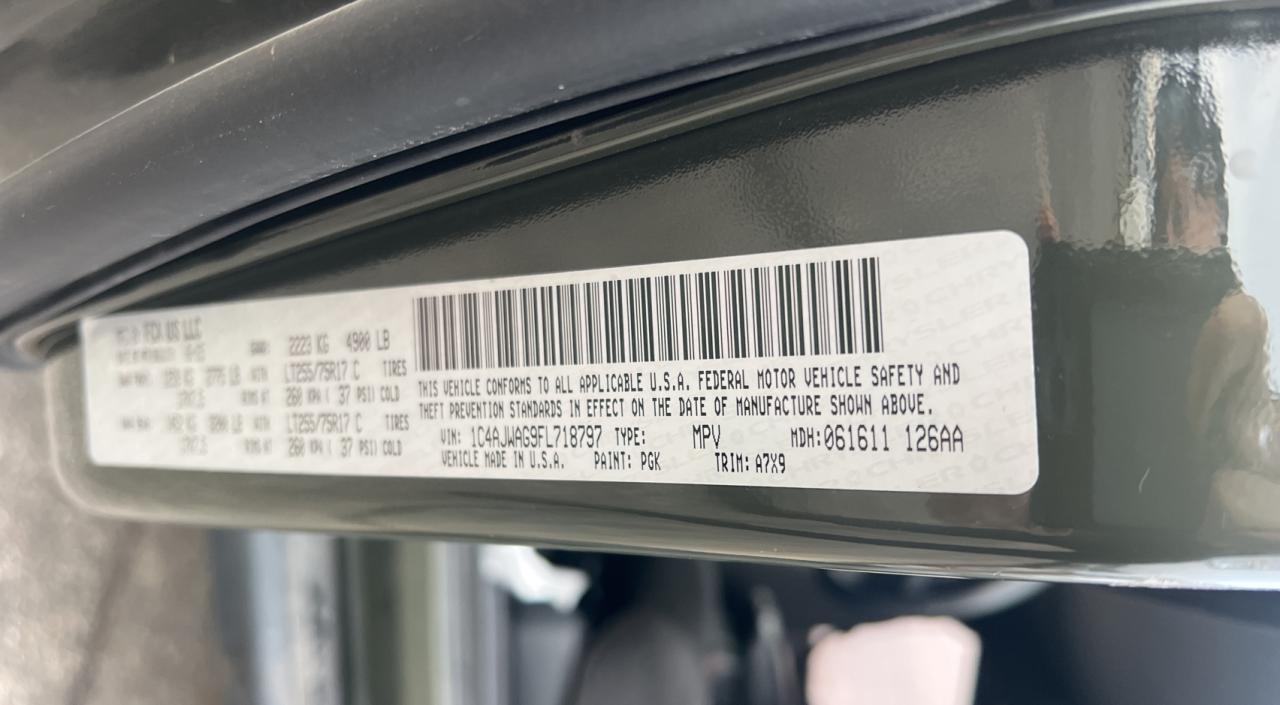 2015 Jeep Wrangler - Image 10