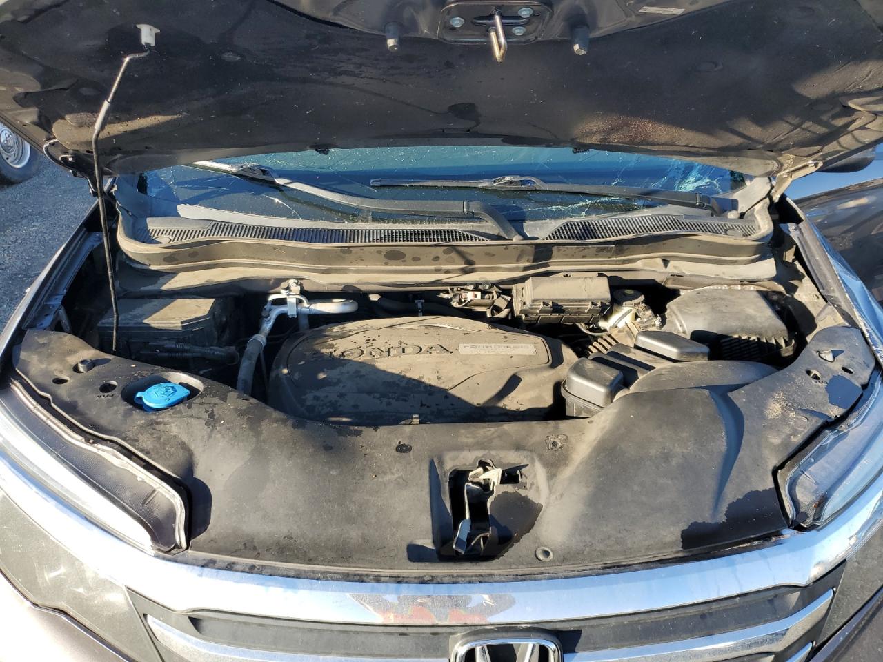 2016 Honda Pilot - Image 11