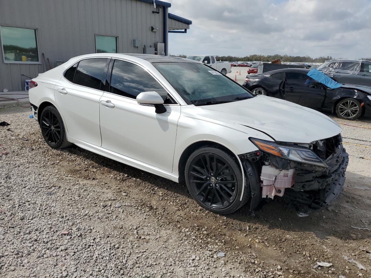 2021 Toyota Camry - Image 4