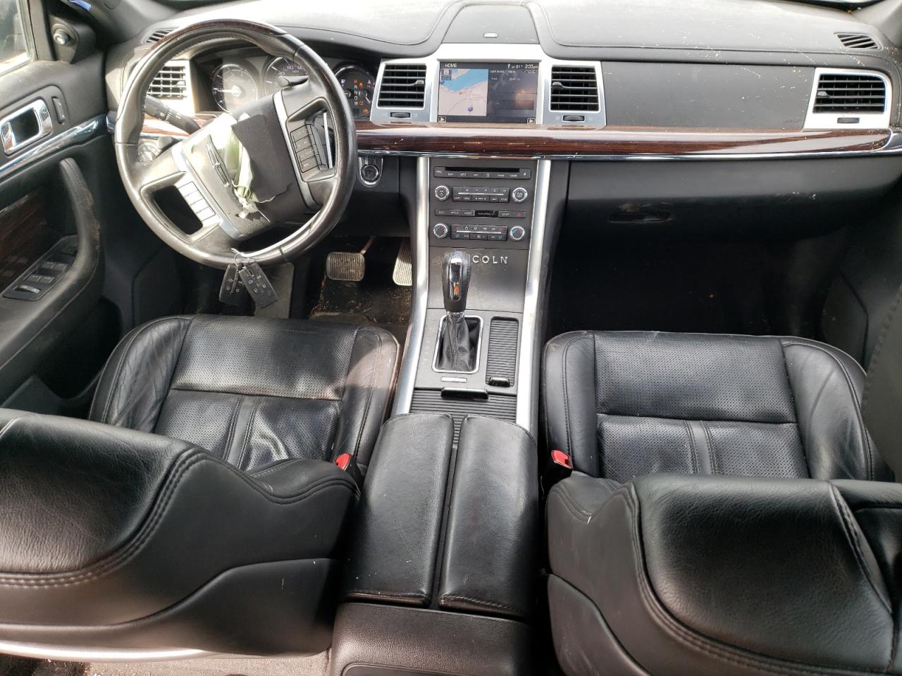 2011 Lincoln MKS - Image 8