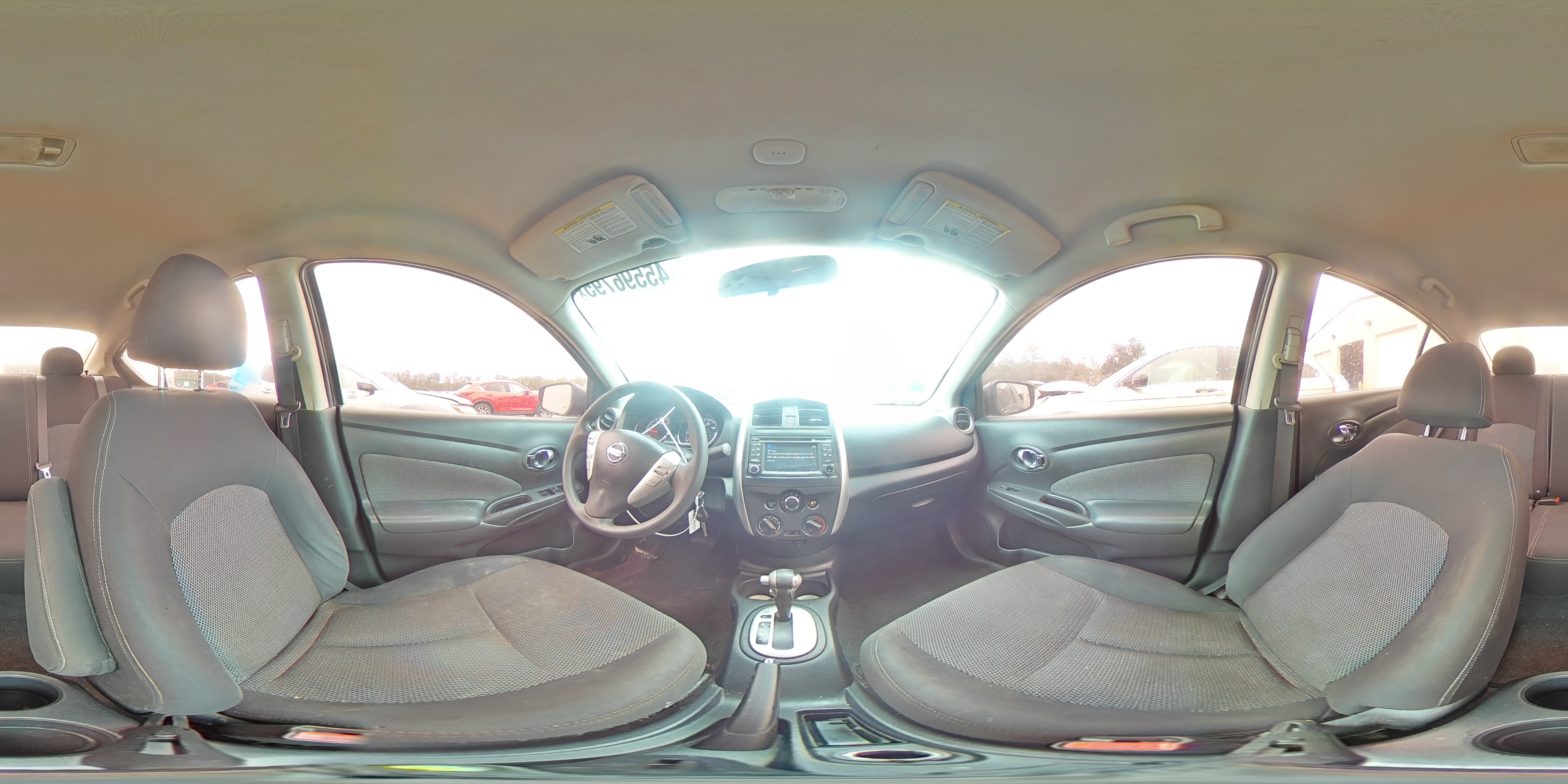 2015 Nissan Versa - Image 15