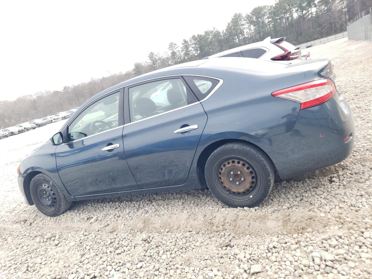 2015 Nissan Sentra - Image 2