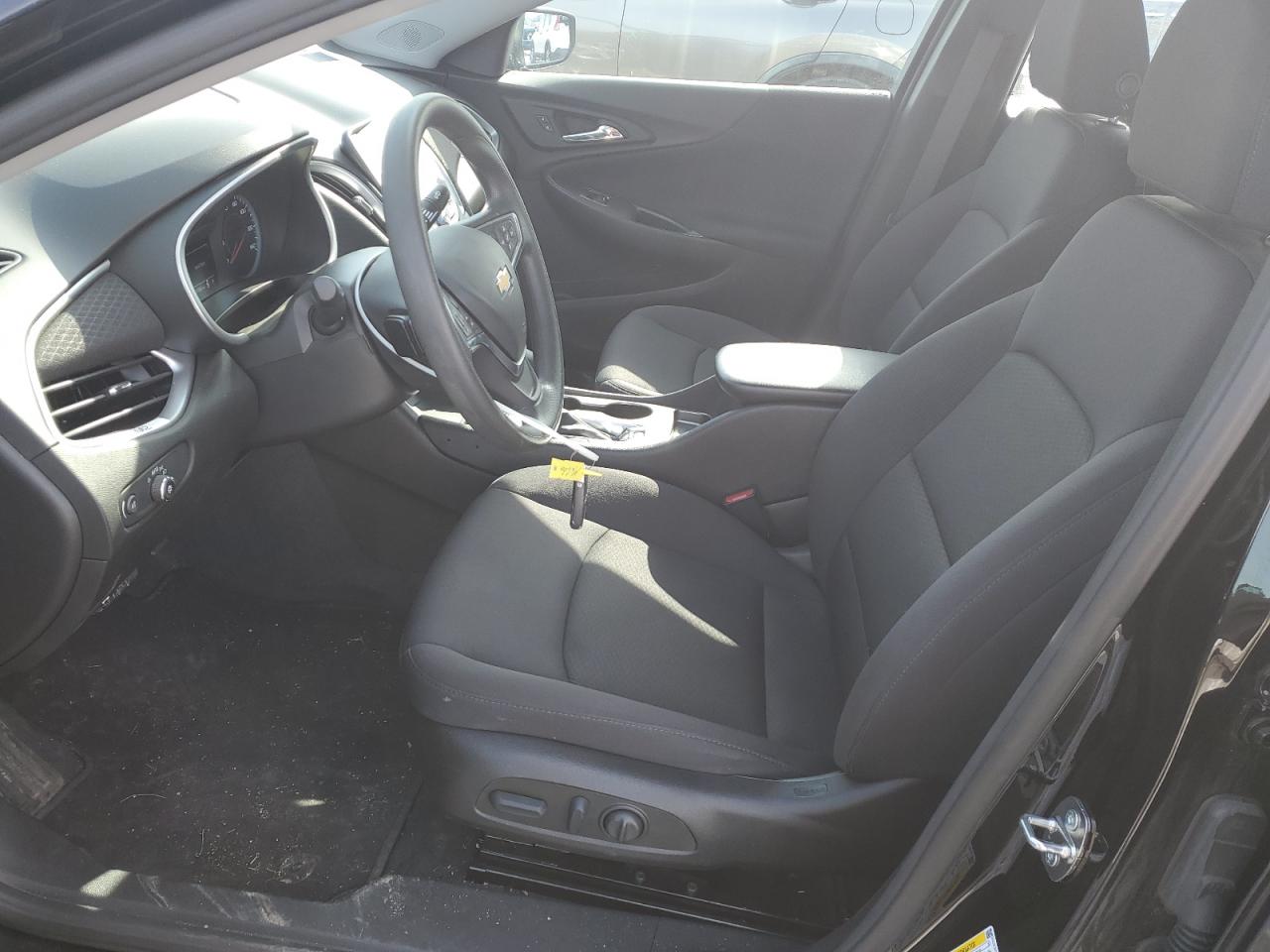 2023 Chevrolet Malibu - Image 7